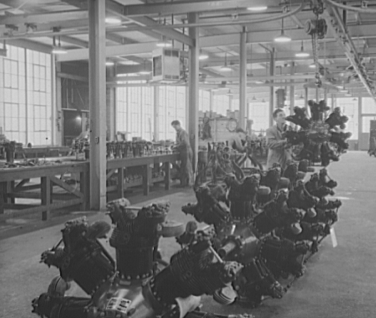 A-70 RADIAL, SEVEN CYLINDER ENGINE IS INTRODUCED