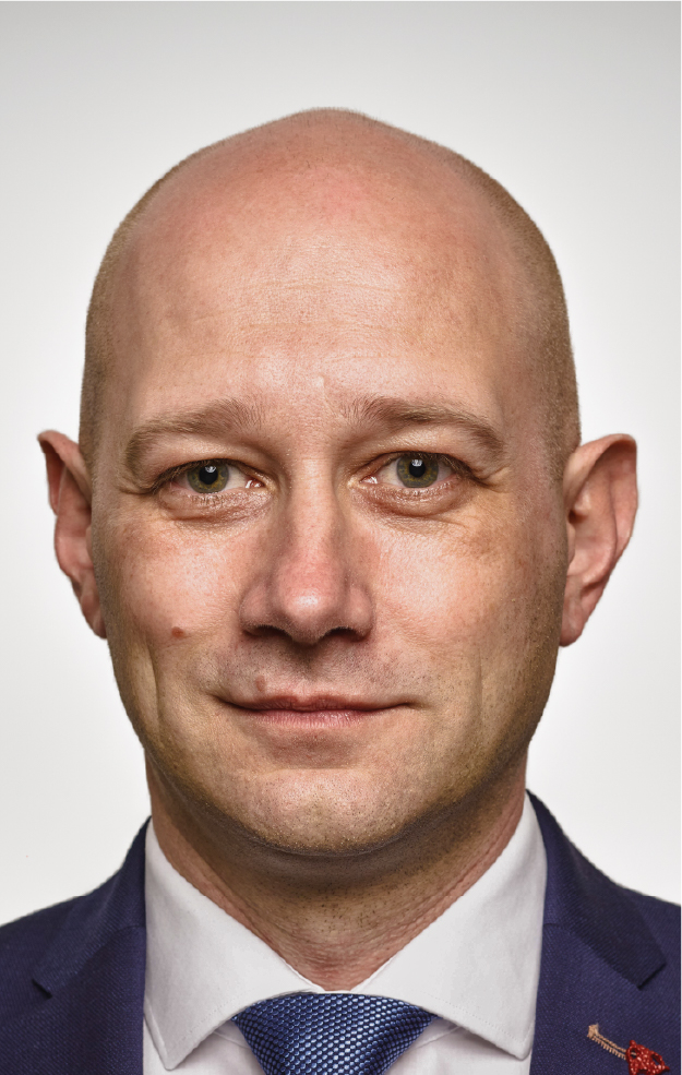 THOMAS WÜNSCH